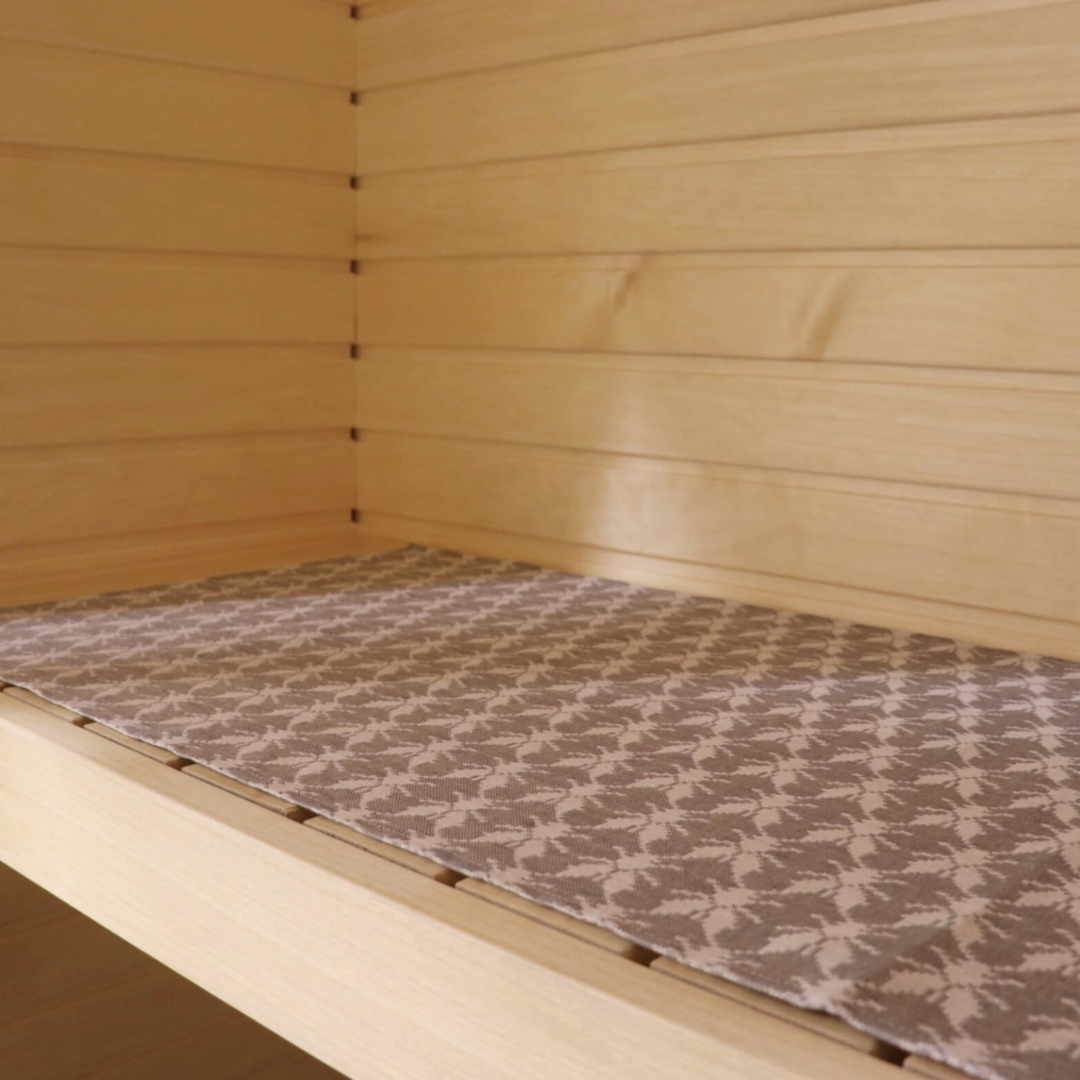 Sauna Pefletti 50 x 145 cm – Hiiumaan Perinteinen kuvio.