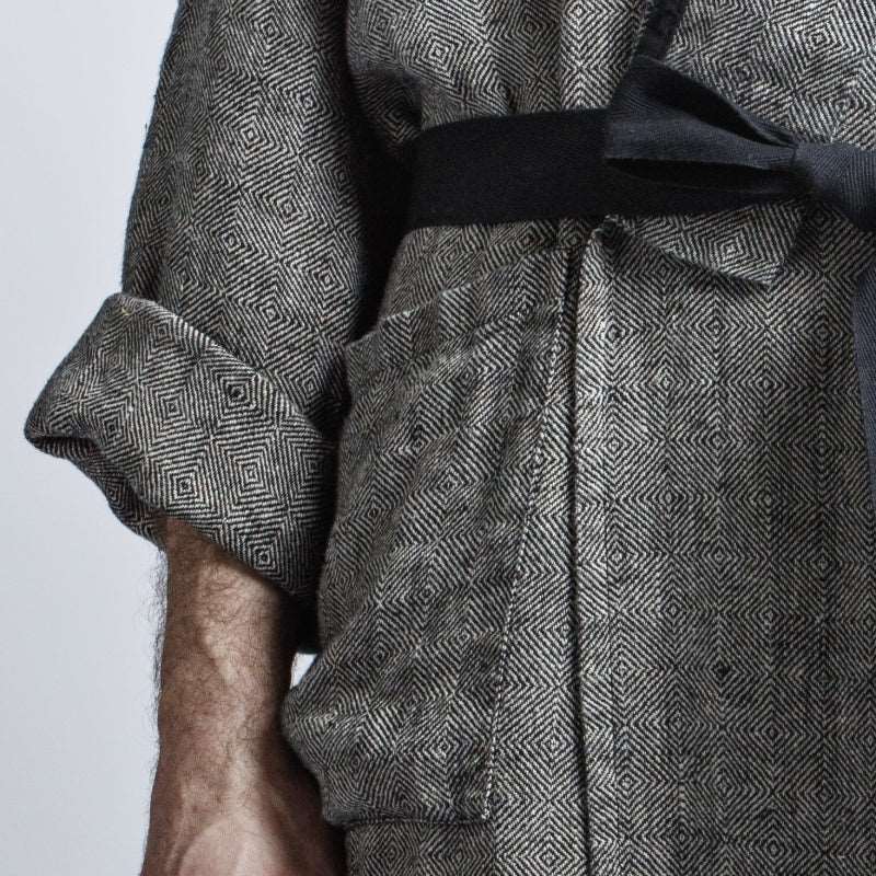 Linen bathrobe - Black Fishbone